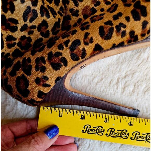 Boutique Leopard print leather fur surface 6.5 high ultra high heel boots w Zip. - Picture 5 of 16
